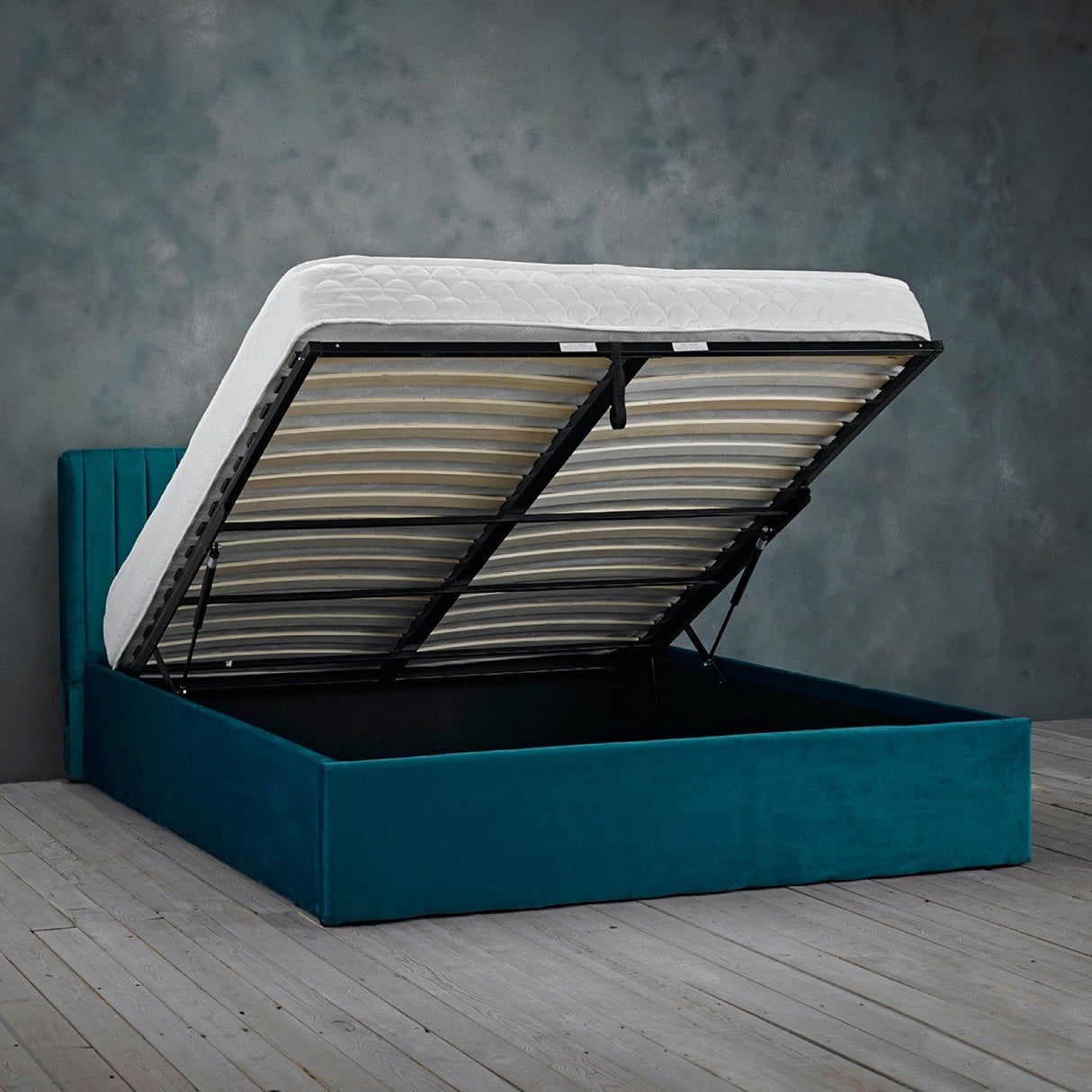 Briar Teal Kingsize Bed