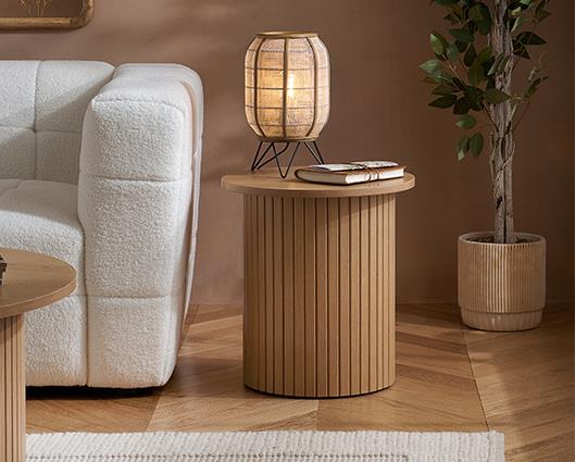 Axel Fluted Side Table - Oak