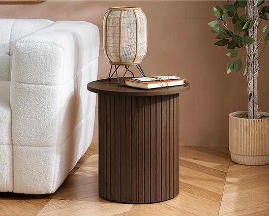 Axel Fluted Side Table - Walnut