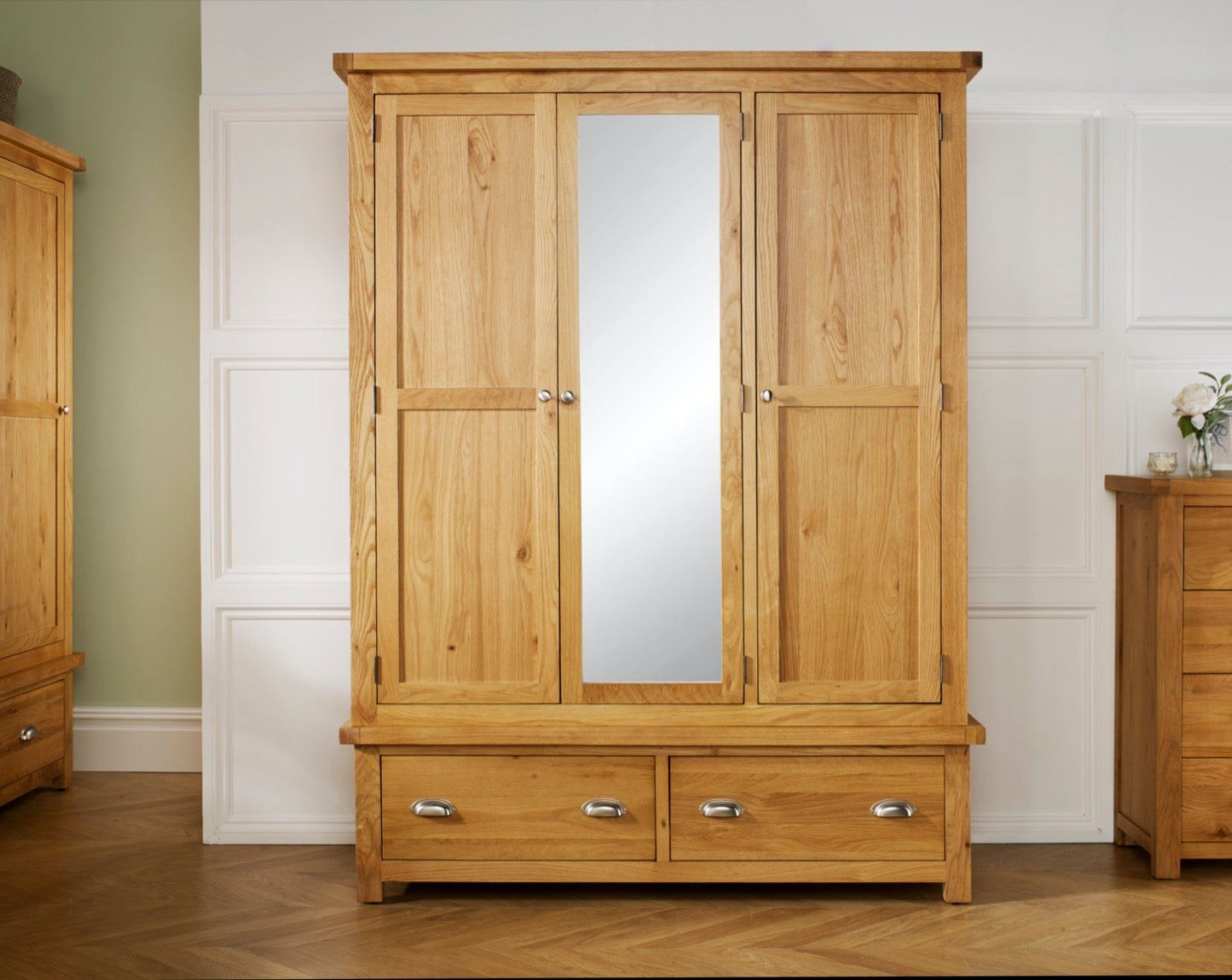 Winona 3 Door 2 Drawer Wardrobe - Oak