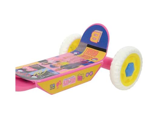 Barbie Deluxe Tri scooter