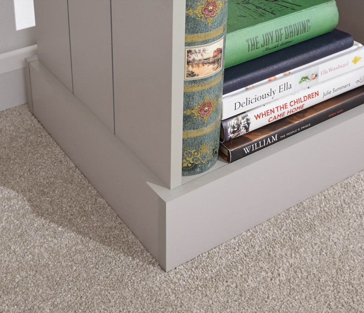 Kinsley Lamp Table-Grey