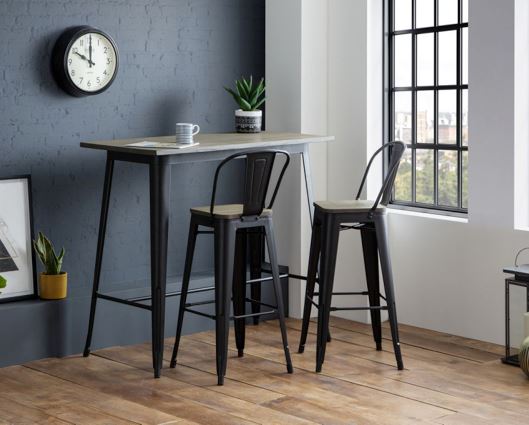 Griffin Bar Set (2 Stools)