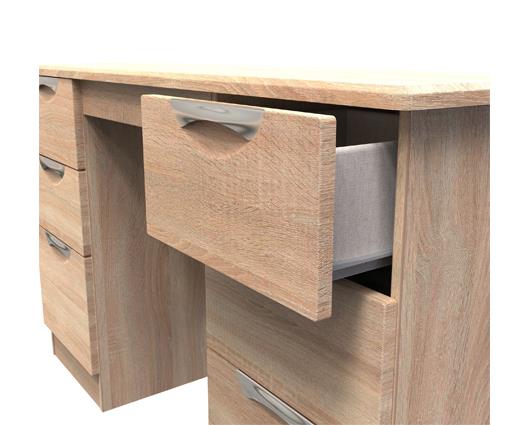 Camden Kneehole - Bardolino Oak