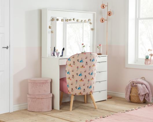 Princess Chair