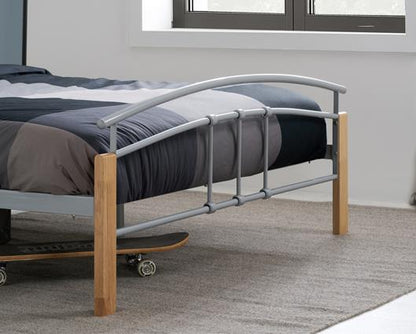 Tetras Small Double Bed