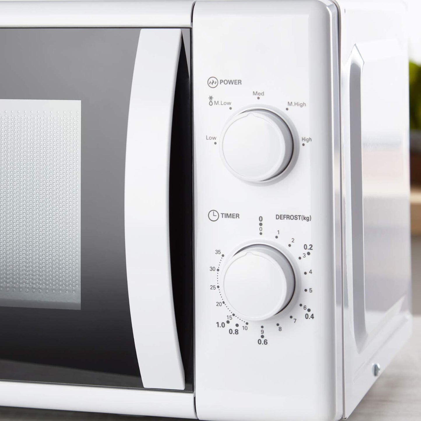 Tower Manual 700W 20L Microwave White with Free Precision 4 Piece Gadget Set