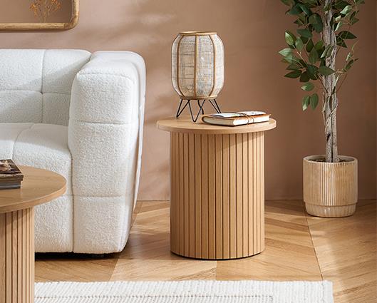 Axel Fluted Side Table - Oak