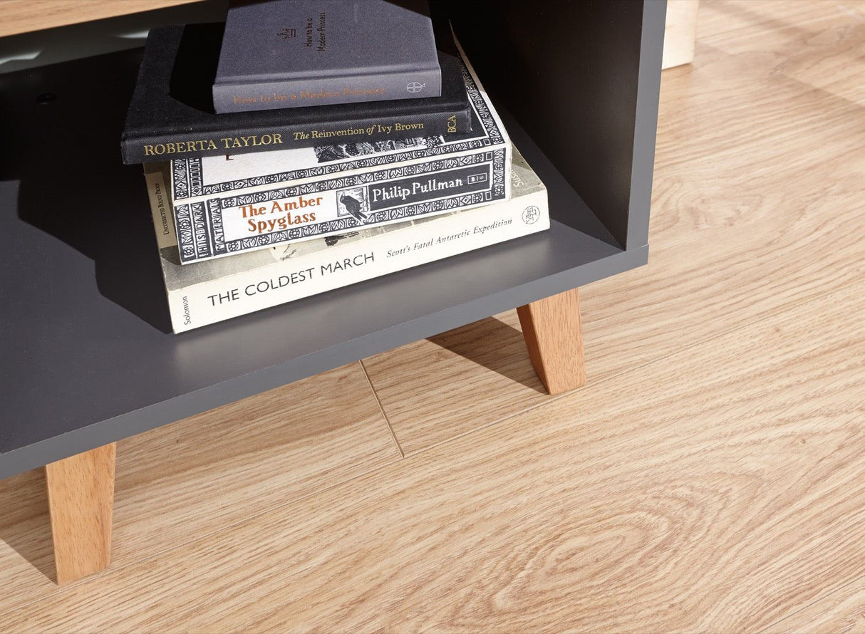 Mateo Lamp Table
